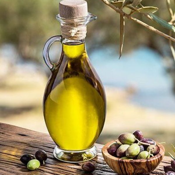 olive-oil-nutrition-facts-benefits-for-skin-and-health-side-effects-more-722x406